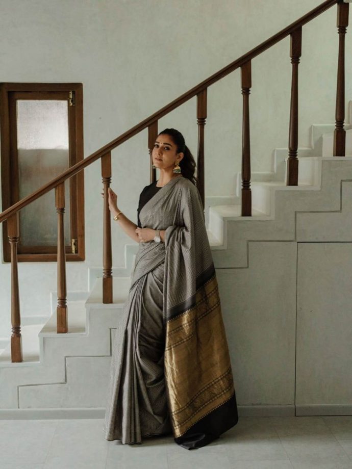 Nayanthara Redefines Tradition With A Chic Checked Black Saree Look – Take Notes 987797