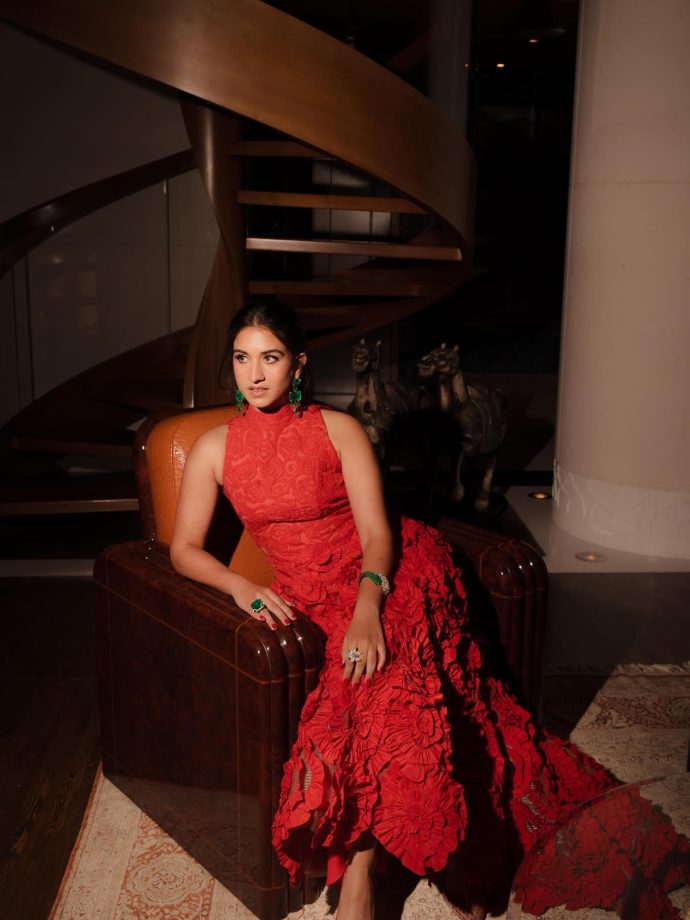Radhika Merchant Wears Red Oscar de la Renta Gown With Grace 987606