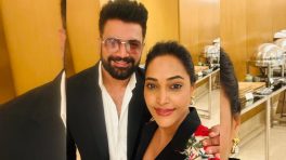 Rajashree Thakur Reunites With Sharad Kelkar And Sayantani Ghosh, Relives Her Iconic 'Saat Phere' Memories