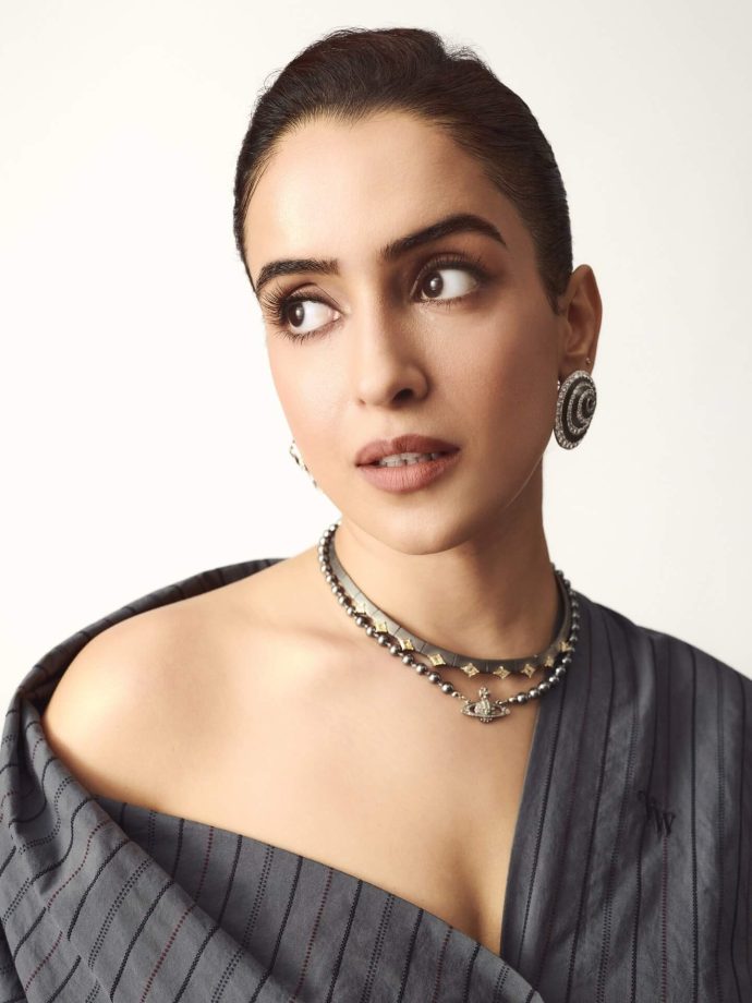 Rakul Preet Singh and Sanya Malhotra Serve Two Very Different but Stunning Style Statements 987886