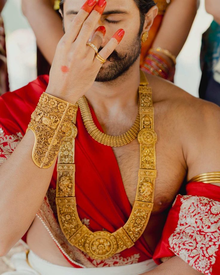 Rashmika Mandanna shares 1st glimpse with Vijay Deverakonda after wedding, says, 