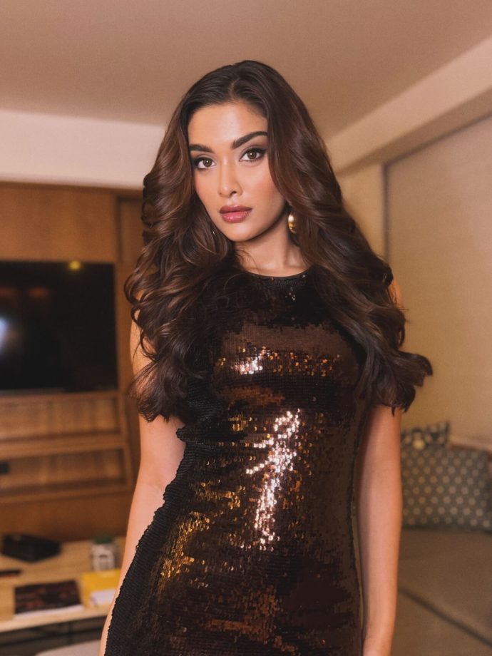 Saiee Manjrekar Makes a Strong Style Statement in a Black Sequin Dress 987078