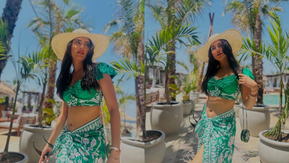 Tejasswi Prakash & Shivangi Joshi Bring Beach Style Goals With Reem Shaikh, Surbhi Jyoti, and Anushka Sen 987236