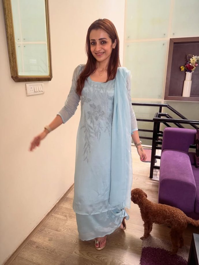 Trisha Krishnan Shares Peaceful Moments From Tirupati Balaji Darshan, Says ‘Best Day, Still Feeling It’ 987956