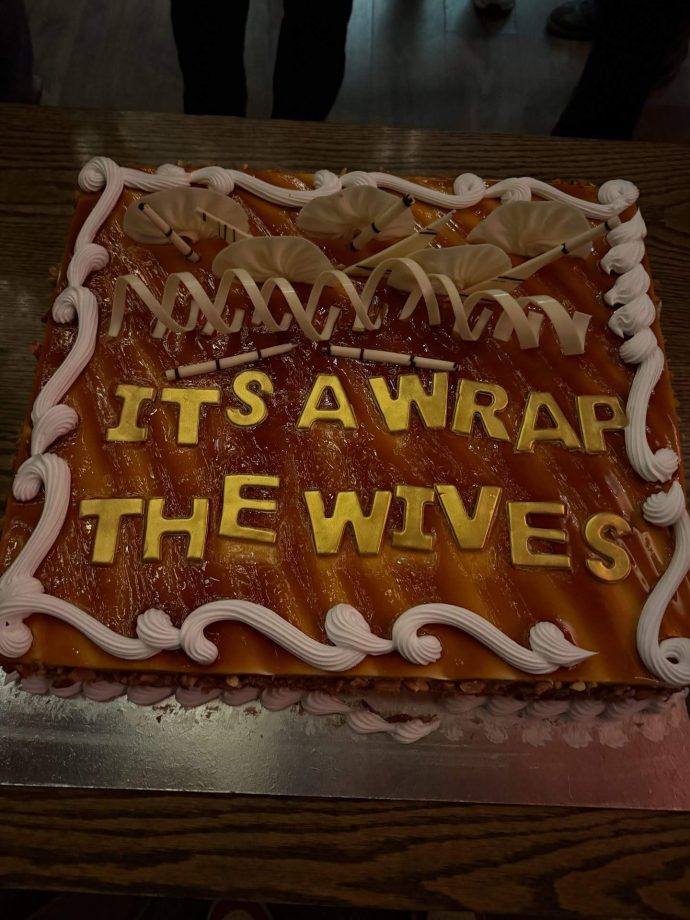 Video: Madhur Bhandarkar Calls It A Wrap For ‘The Wives’ 985806