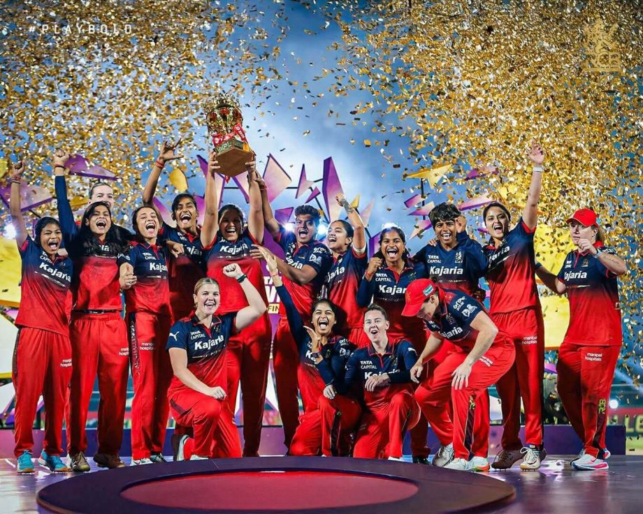 Virat Kohli and Anushka Sharma Celebrate RCB Women’s Historic Title Win 986033