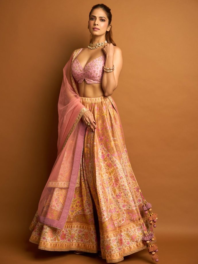 Wedding Style Diaries: Malavika Mohanan Sets the Mood for the Season 987768