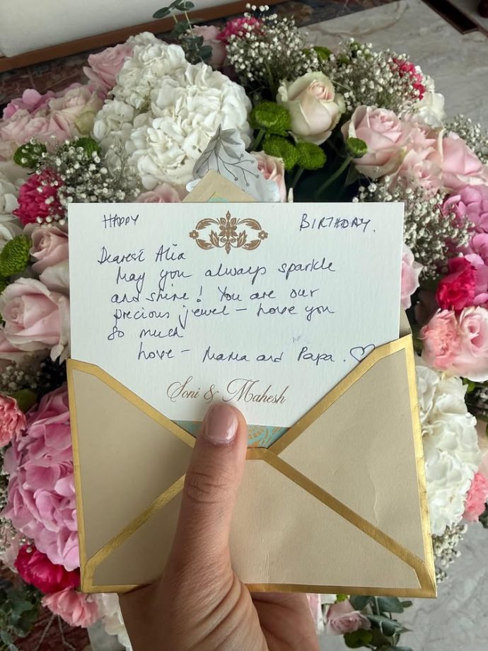 Alia Bhatt Celebrates 33rd Birthday ‘Full of Glee’ with Loved Ones 991305