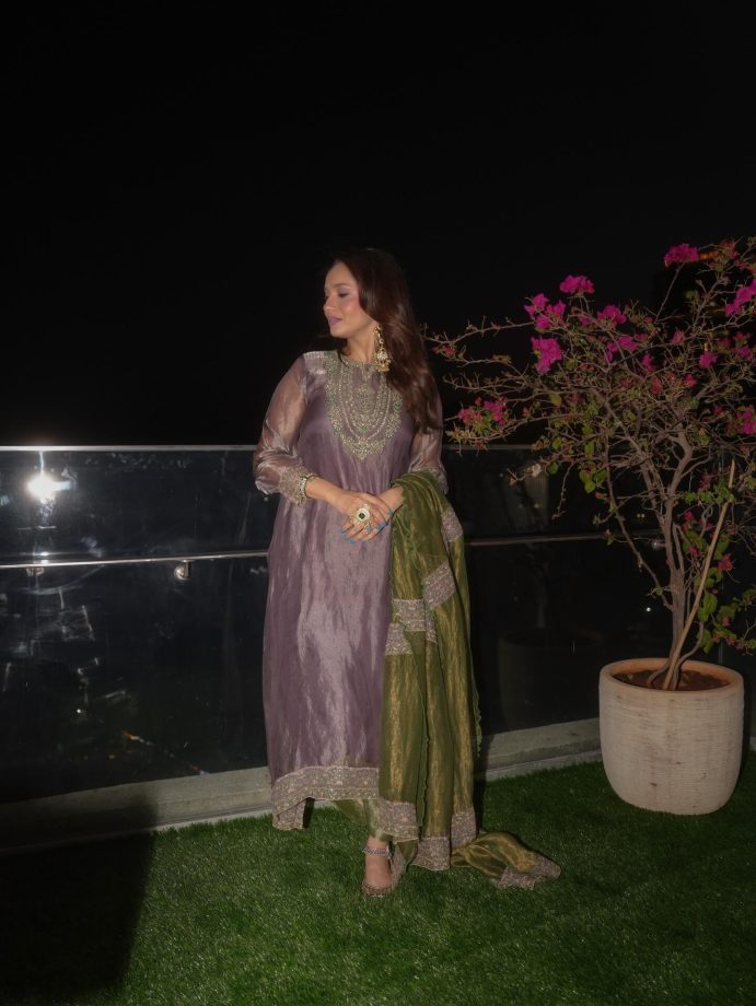 Ankita Lokhande shines in soft festive style for Eid 992524