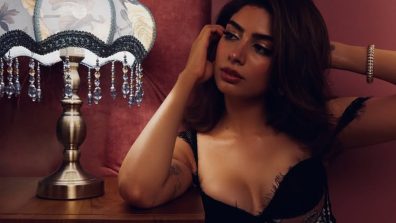 Khushi Kapoor Serves Playful Glamour in a Bold Fashion Moment