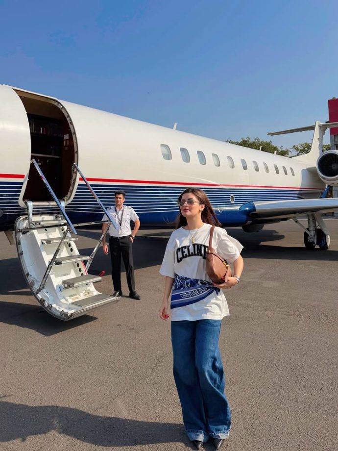 Avneet Kaur Serves Cool Vacation Fashion Goals During Her Goa Getaway 990368