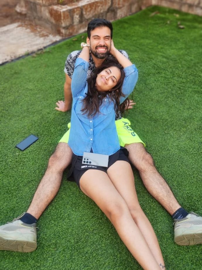 Ballika Vadhu's Avika Gor Writes A Sweet Letter For Husband, Milind Chandwani's Reaction Grab Attention 992641