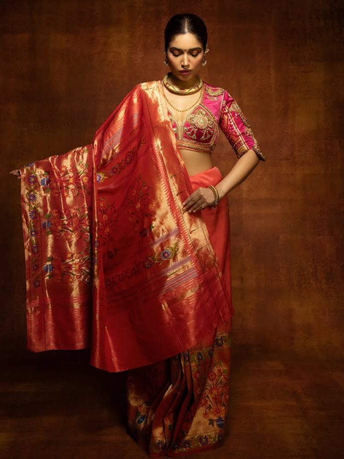 Bhumi Pednekkar celebrates heritage in a real gold zari Paithani saree at the MaTa Sanman 990838