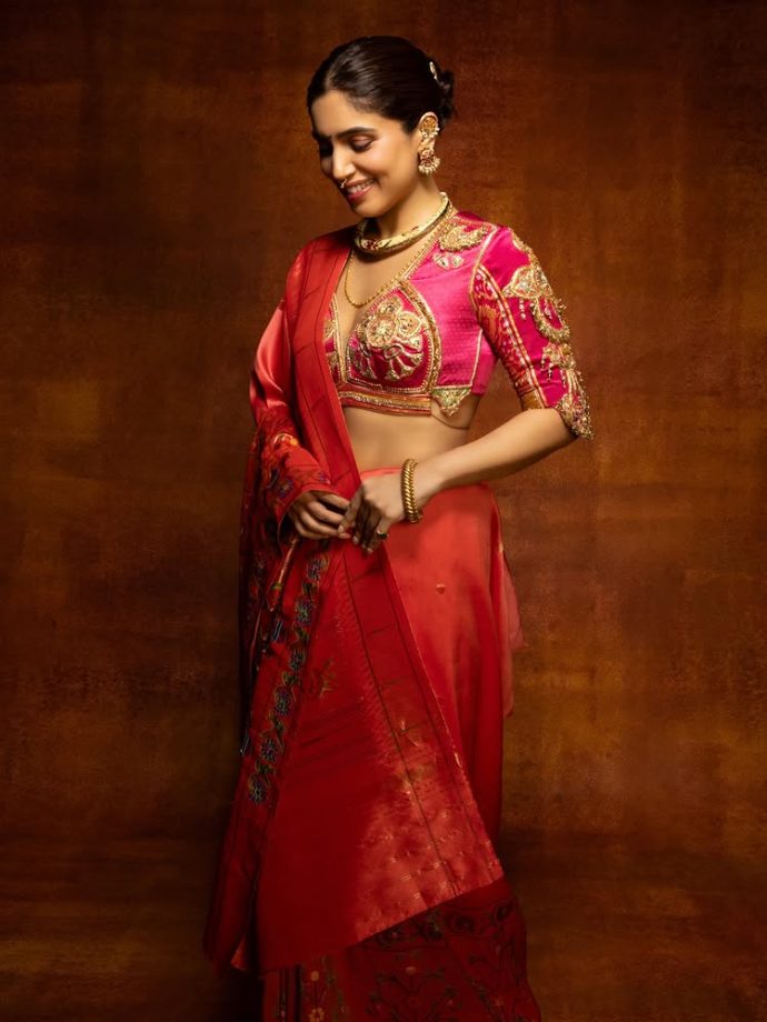 Bhumi Pednekkar celebrates heritage in a real gold zari Paithani saree at the MaTa Sanman 990839