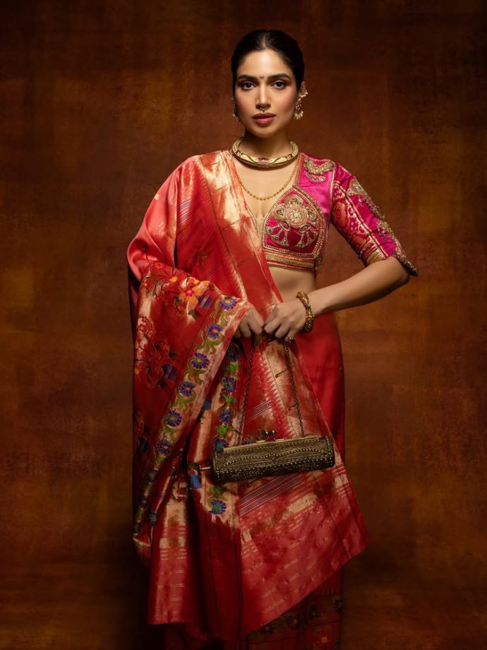 Bhumi Pednekkar celebrates heritage in a real gold zari Paithani saree at the MaTa Sanman 990840