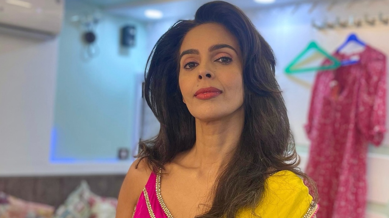 Bollywood Actress Mallika Sherawat Locked In For Traitor 2? Here's What We Know 989636