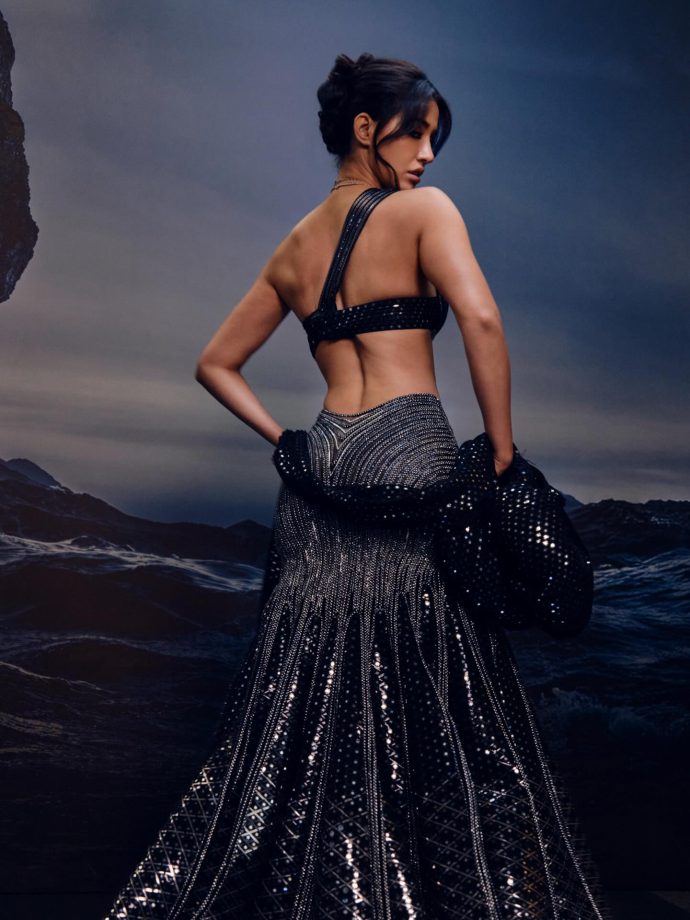 Disha Patani Channels Dark Glam in Statement Bralette and Shimmer Skirt 992134
