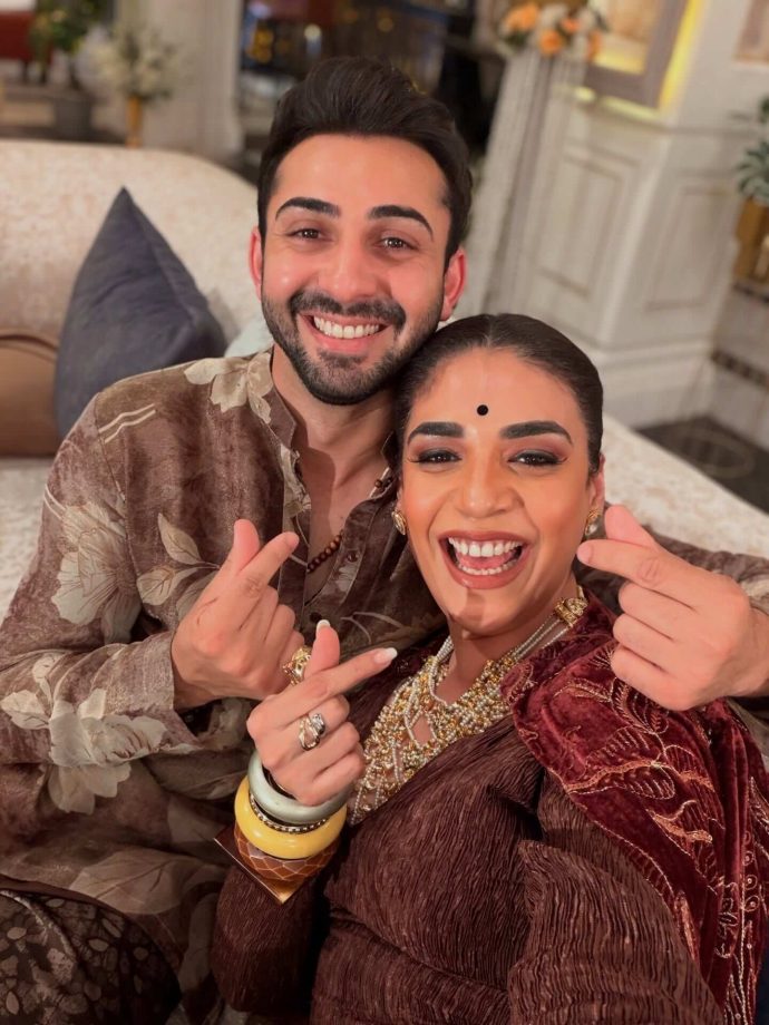 Dr. Aarambhi's Anjum Fakih Pens Sweet Note For Co-star Abhishek Verma: 