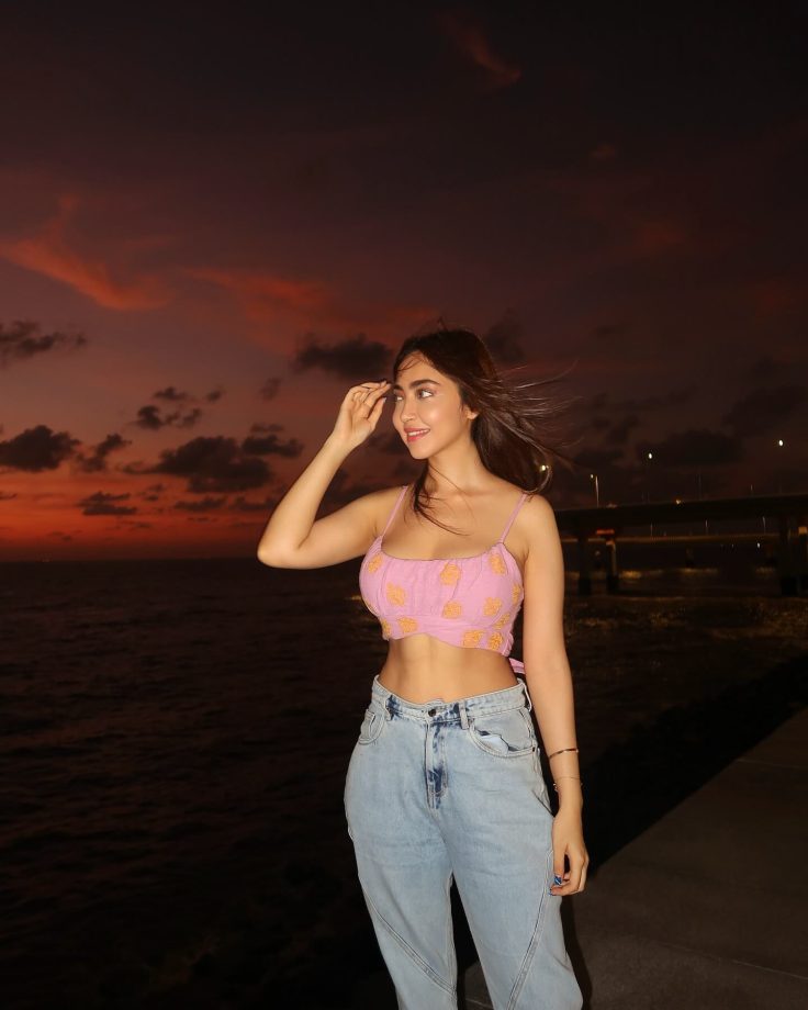 Female Gamers In Their Baggy Jeans Era: Payal Dhare And Kaashvi Hiranandani Serve Easy, Cool Style 989484