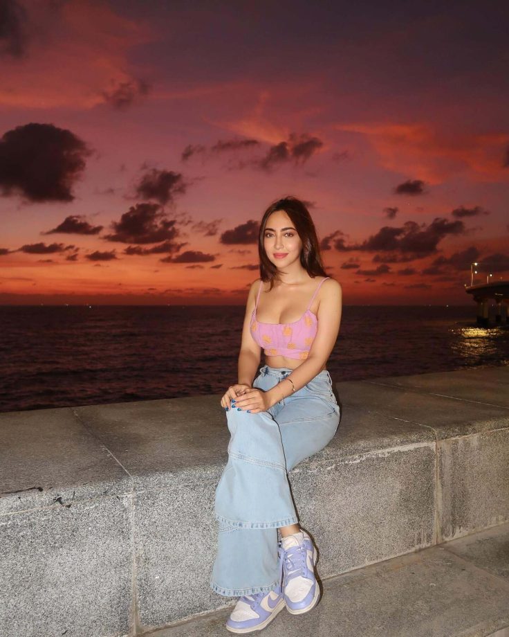 Female Gamers In Their Baggy Jeans Era: Payal Dhare And Kaashvi Hiranandani Serve Easy, Cool Style 989487