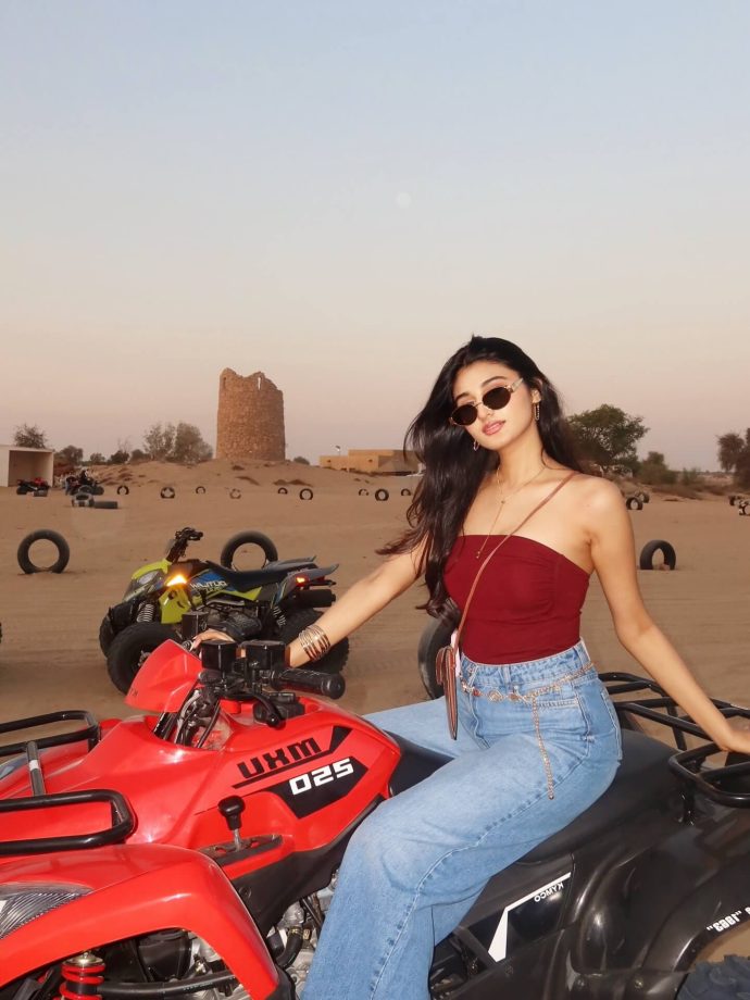 Female Gamers In Their Baggy Jeans Era: Payal Dhare And Kaashvi Hiranandani Serve Easy, Cool Style 989490