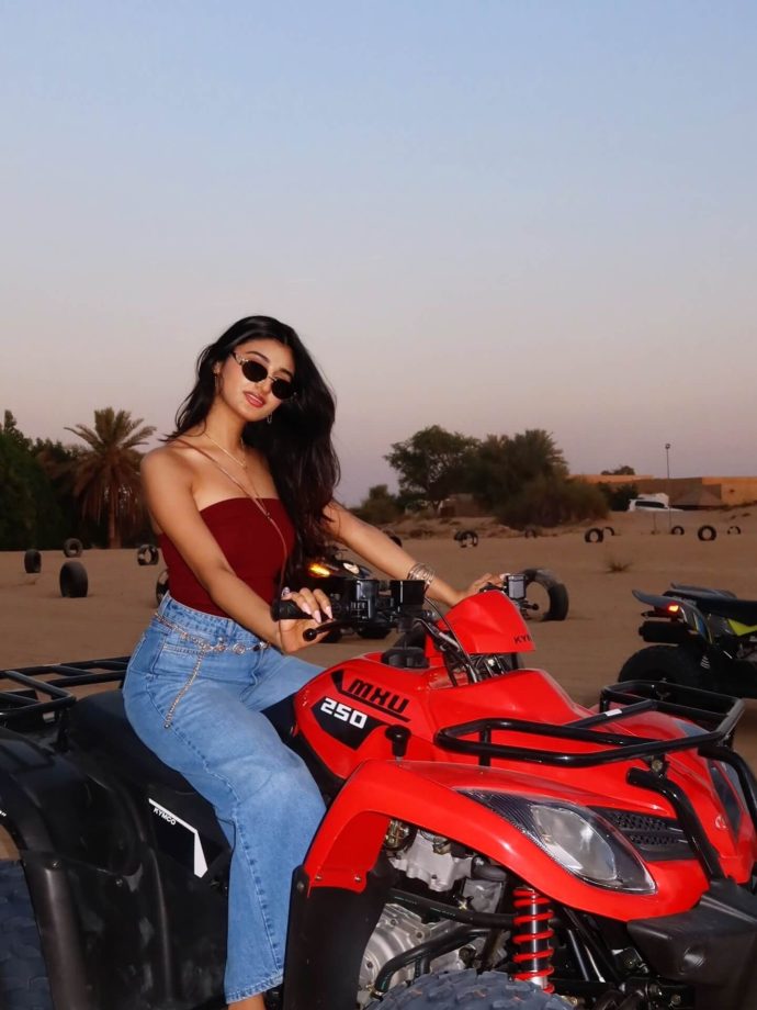 Female Gamers In Their Baggy Jeans Era: Payal Dhare And Kaashvi Hiranandani Serve Easy, Cool Style 989491