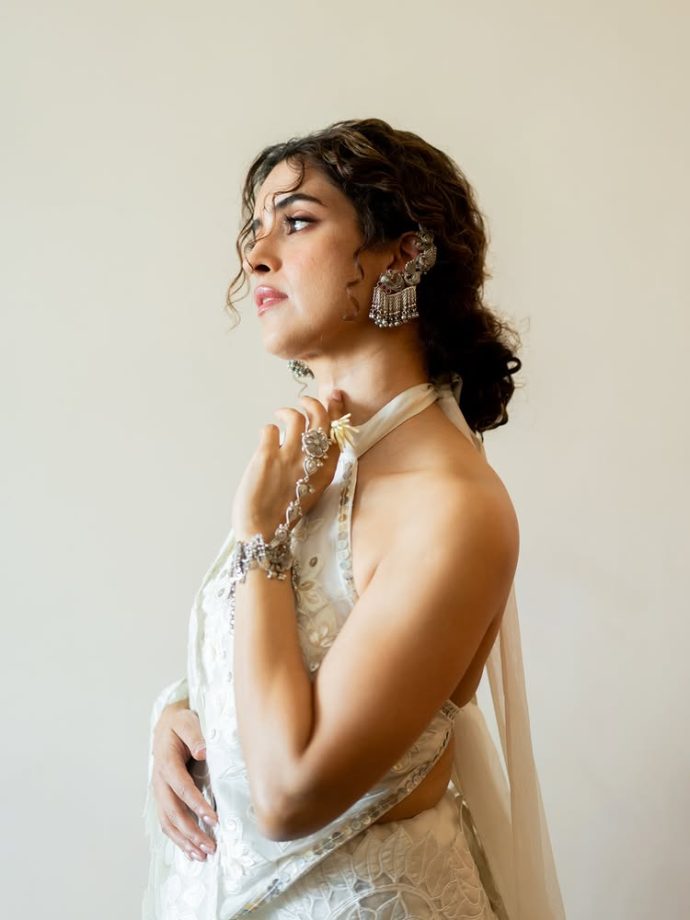 Festive Saree Style Inspiration from Sanya Malhotra, Zareen Khan, Neha Dhupia, and Rhea Chakraborty 989870