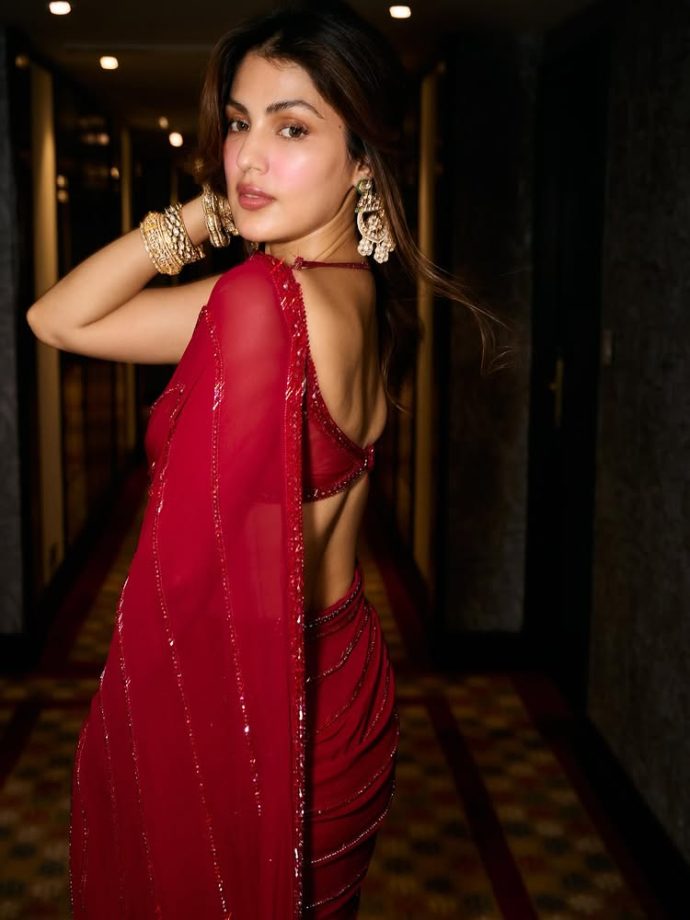 Festive Saree Style Inspiration from Sanya Malhotra, Zareen Khan, Neha Dhupia, and Rhea Chakraborty 989858