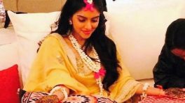 ‘Ghajini’ Star Asin Thottumkal’s Rare Mehendi Pictures Show Her In A Beautiful Multicoloured Lehenga