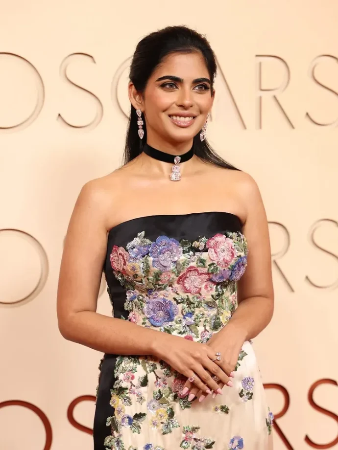 Isha Ambani Stuns in Strapless Black Valentino Dress for Oscars Red Carpet 2026 991012