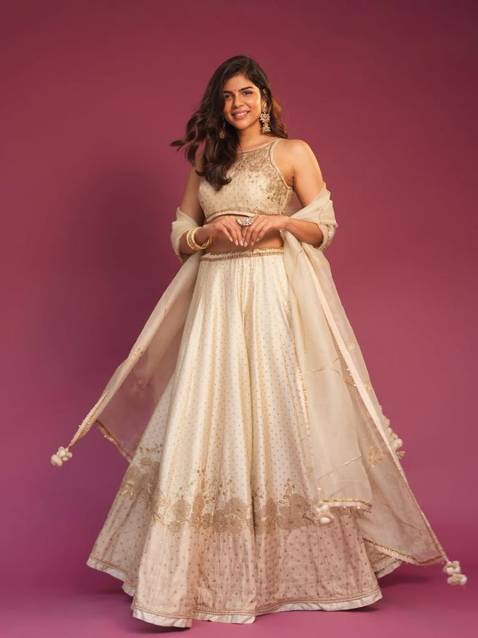 Kalyani Priyadarshan and Raashii Khanna Serve Elegant vs Bold Lehenga Looks with Effortless Style 991459