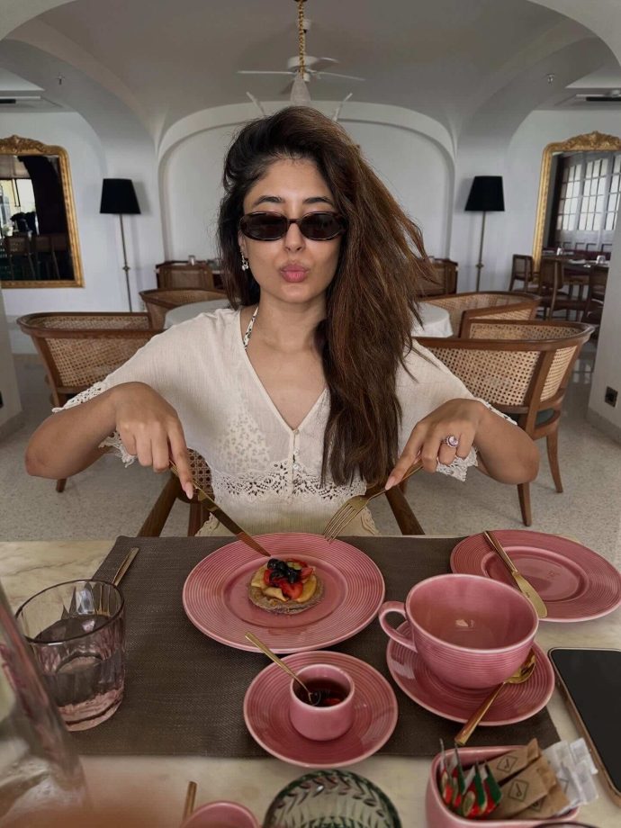 Kritika Kamra enjoys a dreamy honeymoon filled with food, swims, and nature 992798