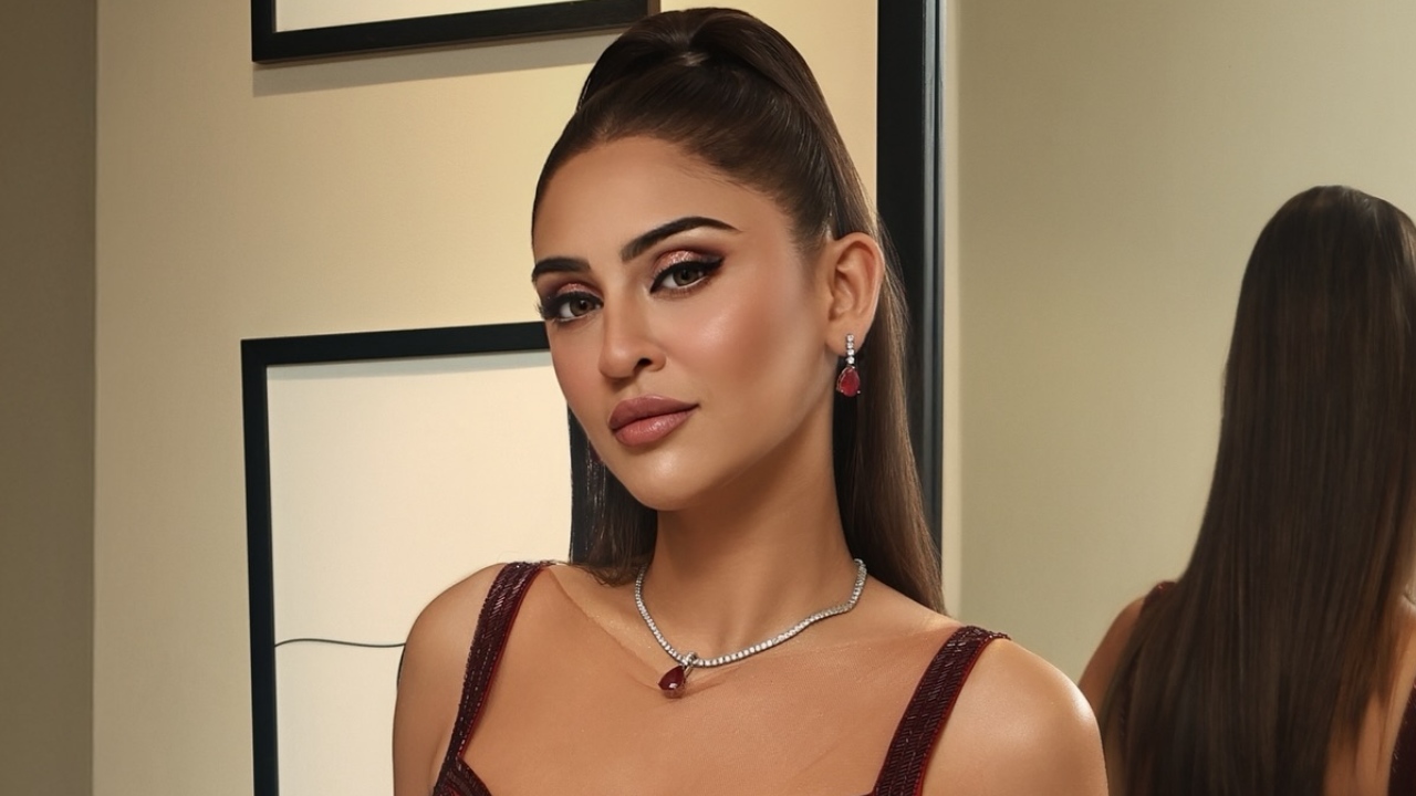 Krystle Dsouza Looks Bold And Beautiful In A Stunning Red Gown 989419