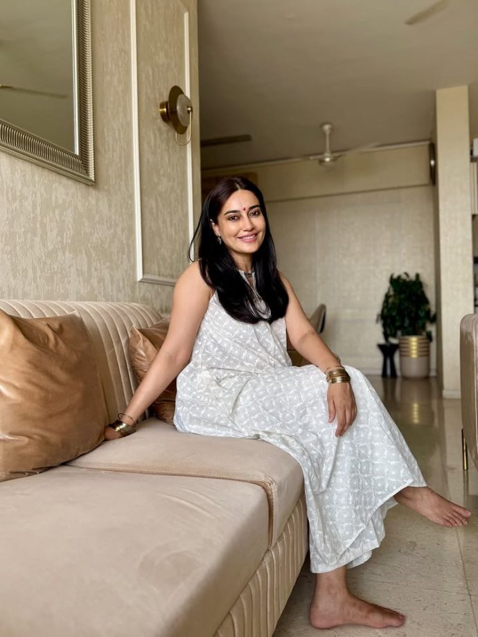 Mom-to-be Surbhi Jyoti Embraces Festive Spirit During Kanjak In Elegant White Anarkali 992422