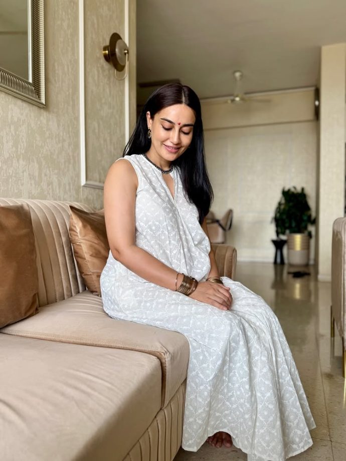 Mom-to-be Surbhi Jyoti Embraces Festive Spirit During Kanjak In Elegant White Anarkali 992424