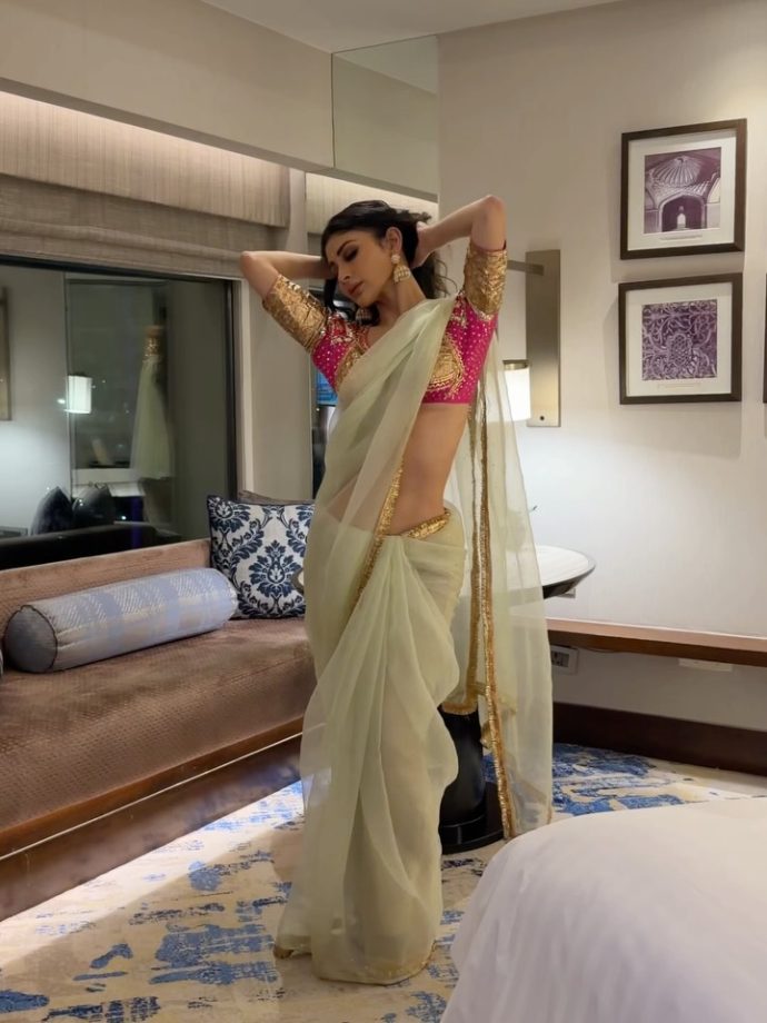 Mouni Roy Raises the Style Bar in a Sheer Saree and Backless Dori Blouse 991052