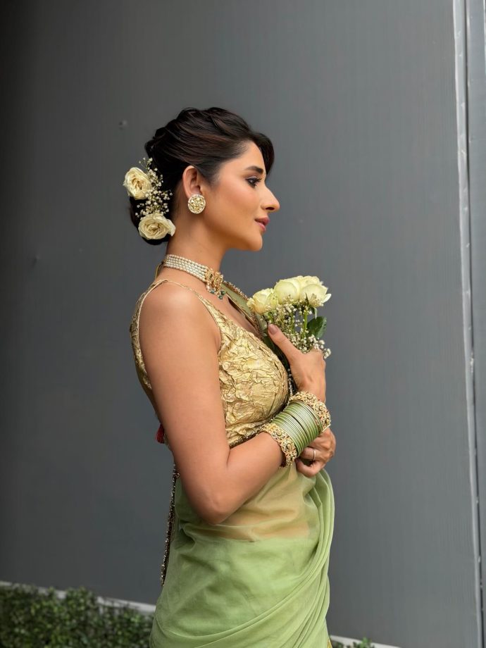 Naagin 7's Kanika Mann Spreads Her Charm In A Floral Saree, Producer Ekta Kapoor Reacts 992675