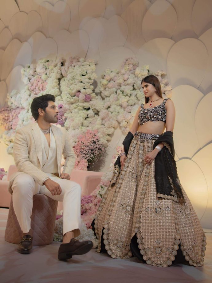 Nayanika Reddy and Allu Sirish in Anamika Khanna for Their Reception 989408