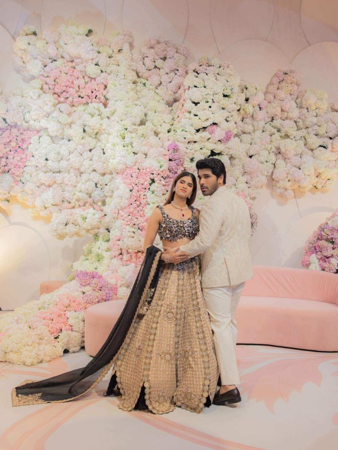 Nayanika Reddy and Allu Sirish in Anamika Khanna for Their Reception 989412
