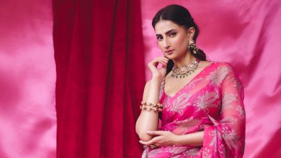 Palak Tiwari Looks Elegant In A Bright Pink Saree With Traditional Jewellery