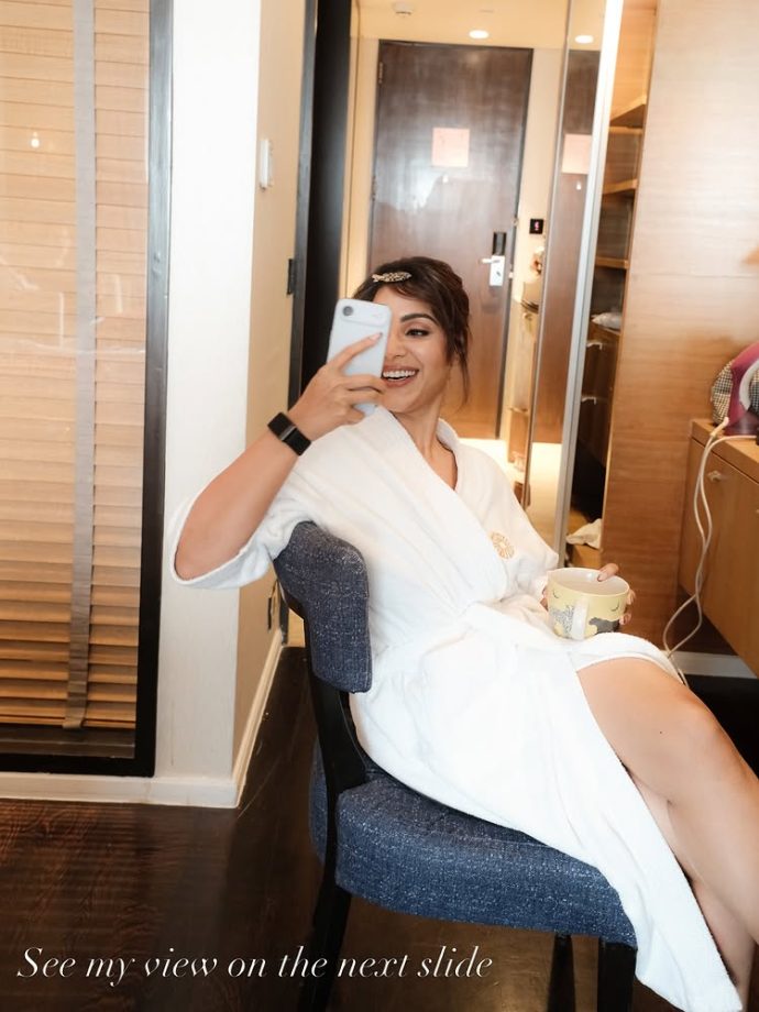 [Photos] Samyuktha Menon's Unseen Bathrobe Moments Go Viral As She Keeps It Cool Before Glam Time 991545