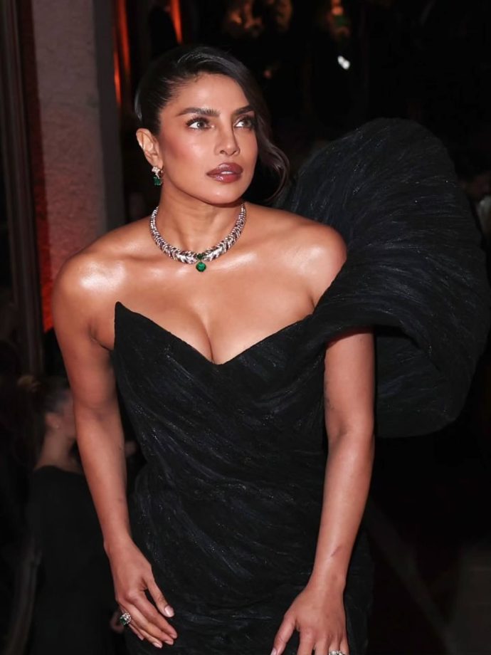 Priyanka Chopra Jonas Stuns in Sculpted Black Couture at Bvlgari Event 992073
