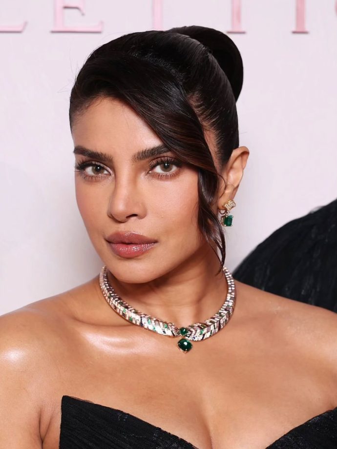 Priyanka Chopra Jonas Stuns in Sculpted Black Couture at Bvlgari Event 992077