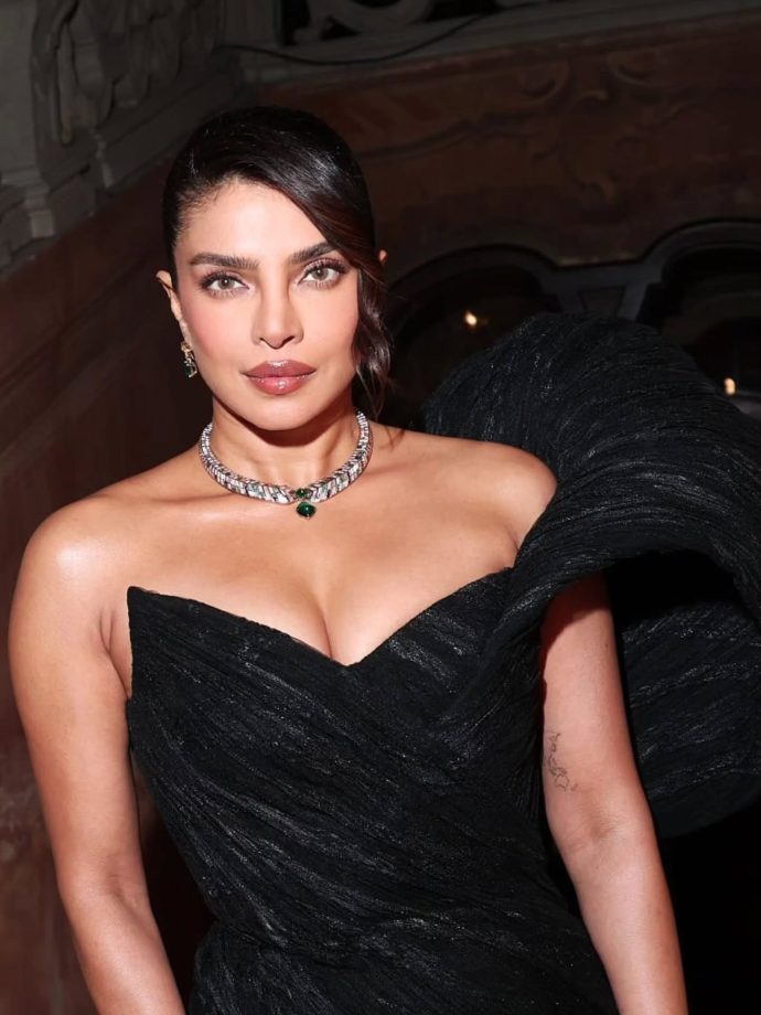 Priyanka Chopra Jonas Stuns in Sculpted Black Couture at Bvlgari Event 992070