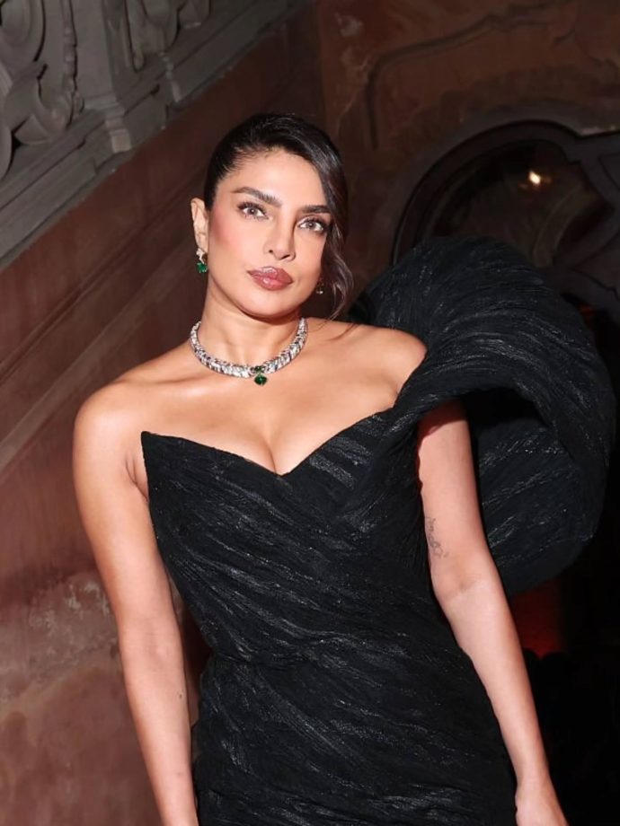 Priyanka Chopra Jonas Stuns in Sculpted Black Couture at Bvlgari Event 992072