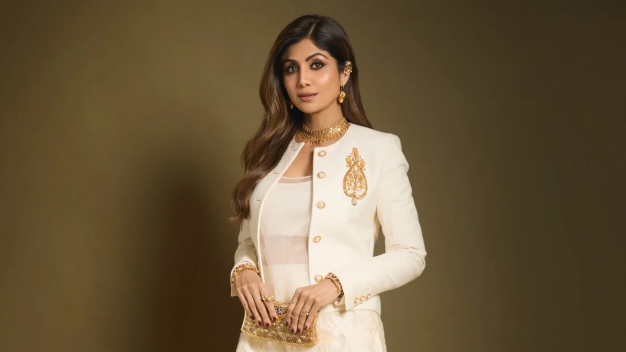 Shilpa Shetty Kundra Redefines Festive Style in Ivory