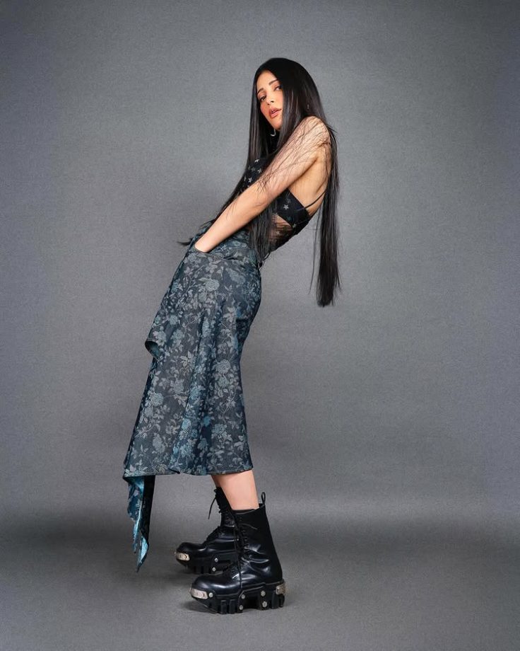 Shruti Haasan Owns Edgy Glam in Sheer Corset and Asymmetric Skirt 992047