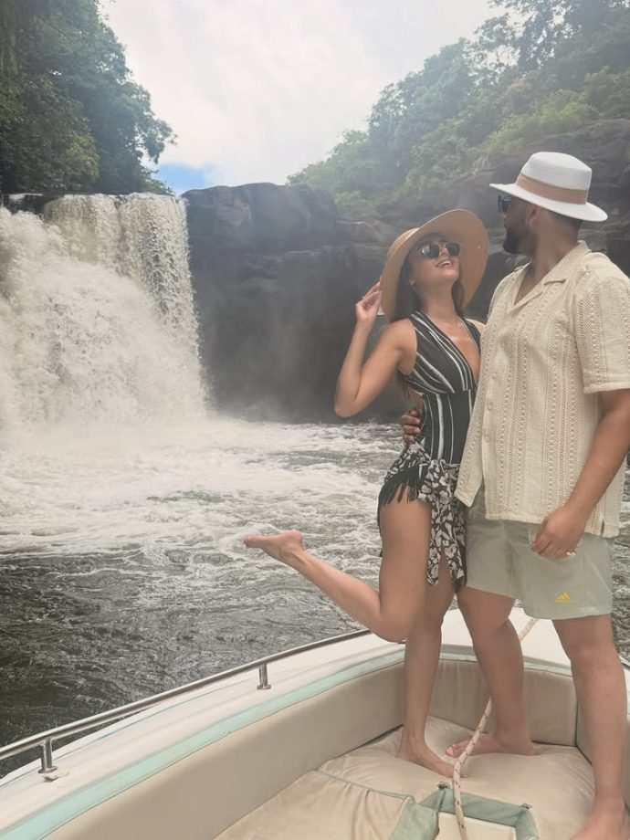 Tejasswi Prakash’s Chic Boat-Day Look Blends Glamour With Easy Vacation Style 989885