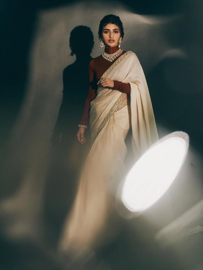 Trisha Krishnan, Sreeleela, Malavika Mohanan, and Raashii Khanna Set Designer Saree Goals With Their Latest Looks 992718