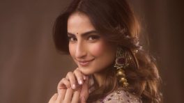 Palak Tiwari Stuns in a Flowy Anarkali with Soft Glam Touch